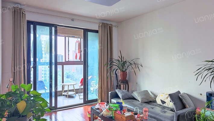 石湖景苑三期二手房实景图
