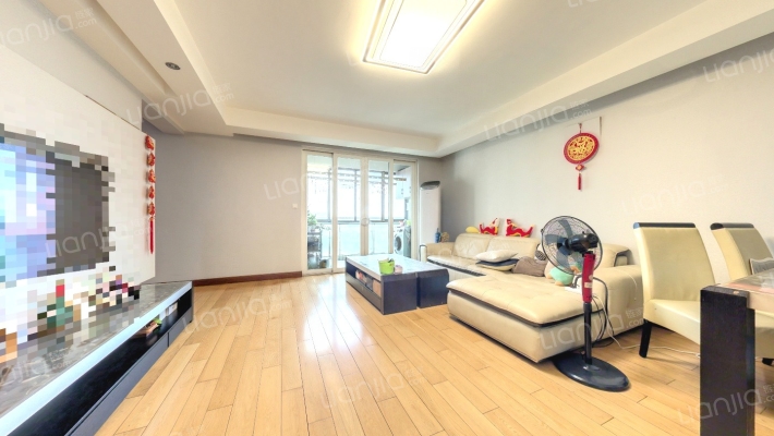 枫情水岸二手房实景图