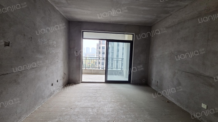 鼎建盛世名门二手房实景图