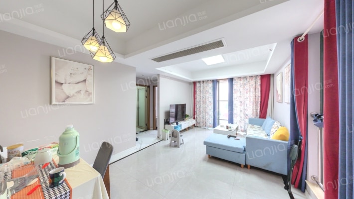 里约荟二手房实景图