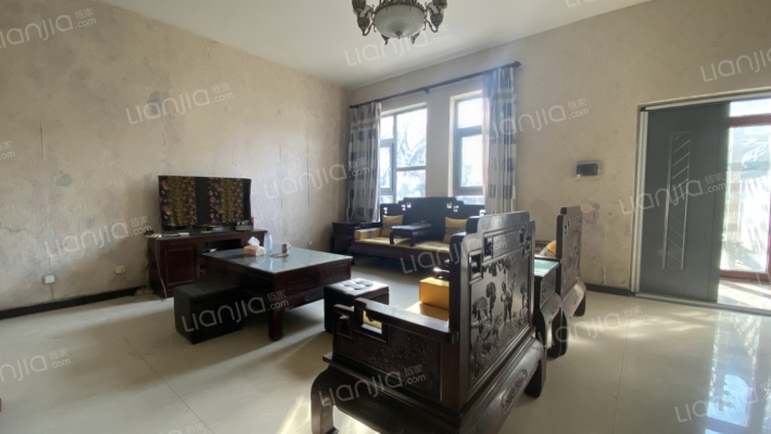 开发区 竹语堂 东户3层双拼别墅 大院户型 ＋60平-客厅A