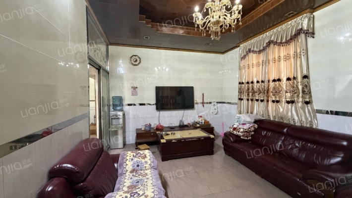 港霞新村二手房实景图