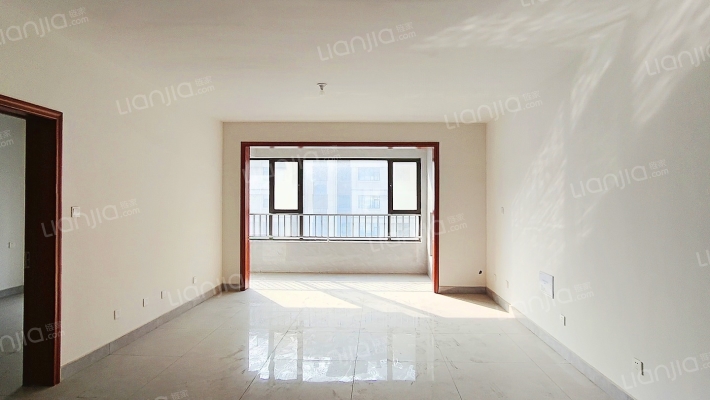 圣泰玺苑二手房实景图