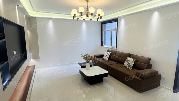 富景华庭 3室2厅 南 北-客厅