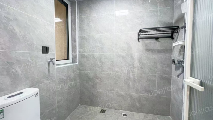 北京界三利中和城南北通透精装大两居人车分流门口838-卫生间