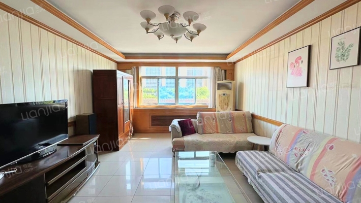 三联宿舍二手房实景图