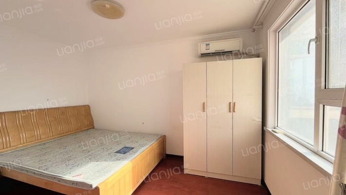 云景城 朝南两居 中高楼层采光好-卧室B