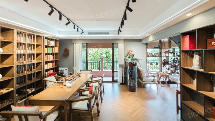 绿地翠谷三期二手房实景图