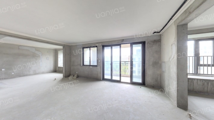 泰海苑二手房实景图