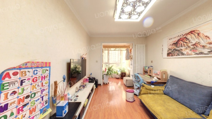 兰海佳苑二手房实景图