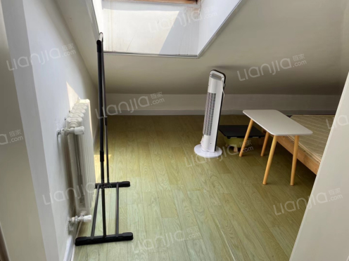 合租·牟家馨苑 4居室 东卧