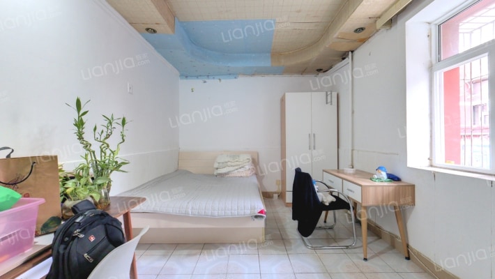 学院南路丙10号院二手房实景图