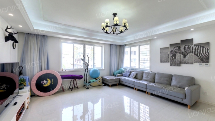 鸿基花苑二手房实景图