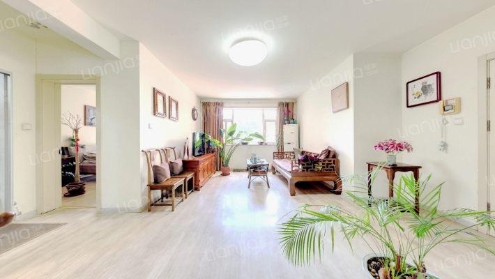 山水名园二手房实景图