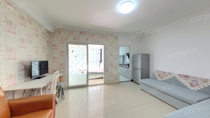 天龙华鹤二手房实景图