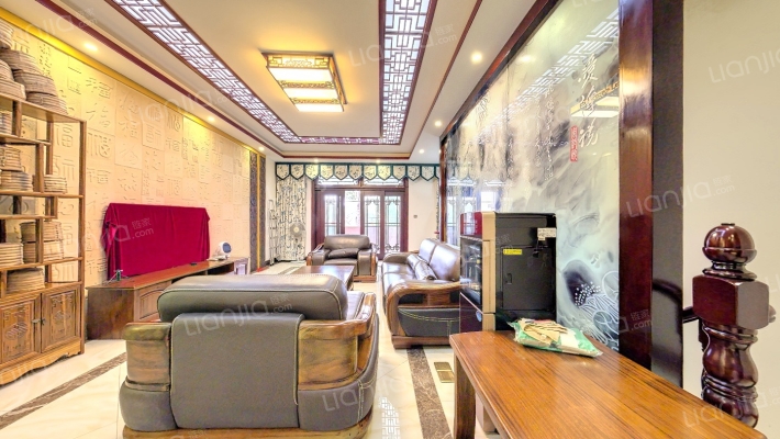 凤凰湾纯水岸二手房实景图