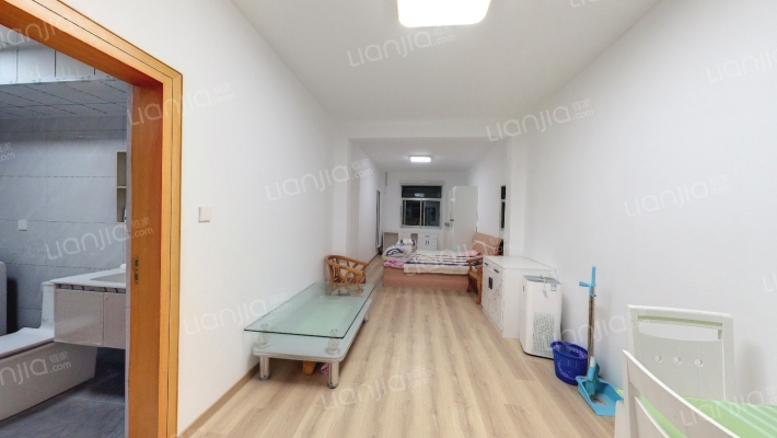 建国大院小区二手房实景图