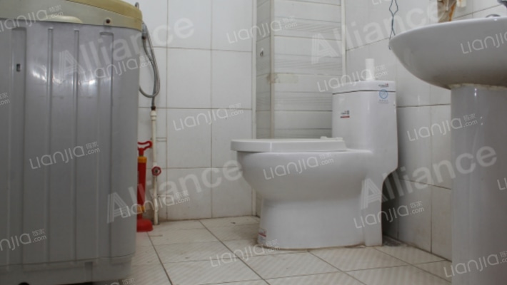 联合一号院 2室2厅 南-卫生间