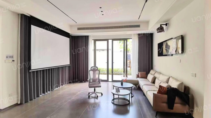 绿城蓝湾小镇·天岚居二手房实景图