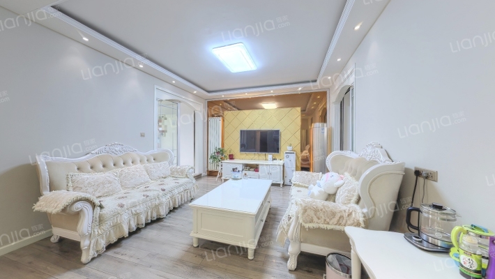 大正一品蓝湾二手房实景图