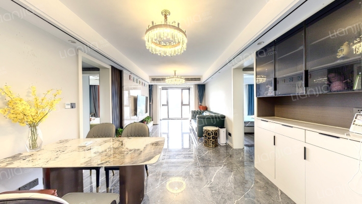 融创枫丹御园二手房实景图