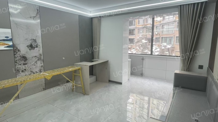 东郡桦都二手房实景图