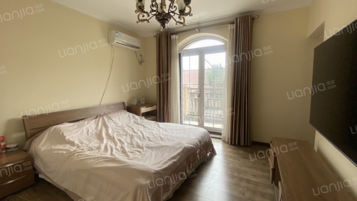 新上 京都高尔夫独栋别墅 客厅大挑空 临水系 带大花园-卧室B