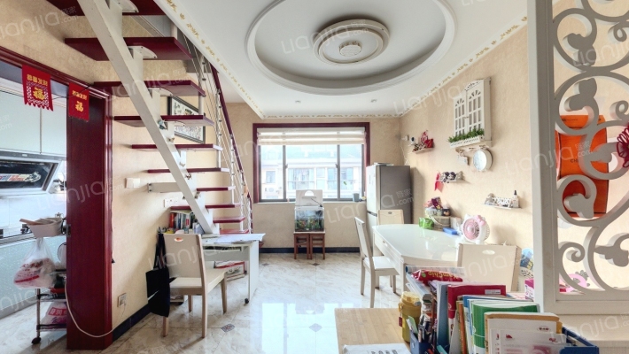 文豪佳苑二手房实景图