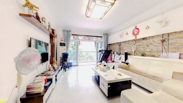 体育花园二手房实景图