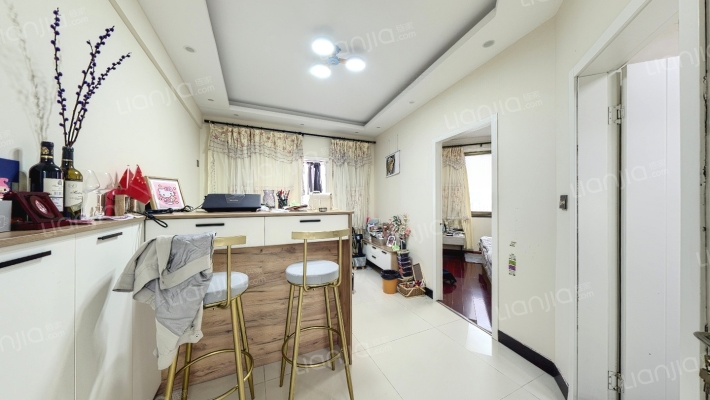 鼎业国际花园二手房实景图