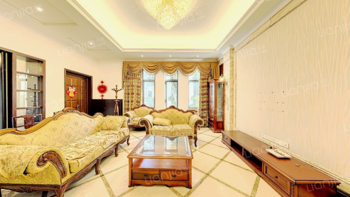 东郊华庭二手房实景图