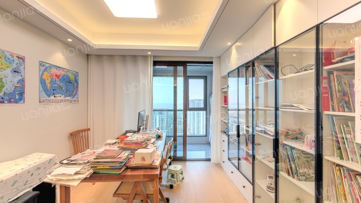 招商海门国际二手房实景图