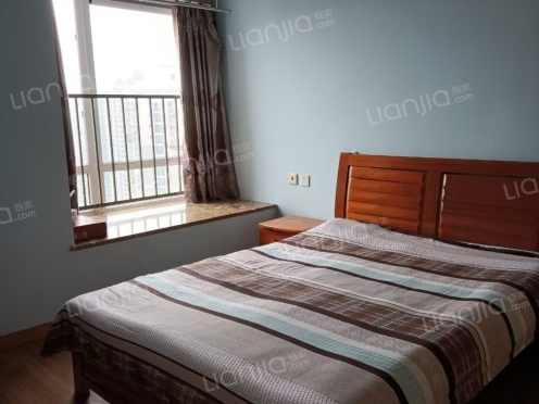 合租·万科锦程 4居室 东南卧