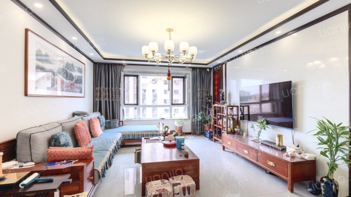 中海铂悦公馆一期二手房实景图