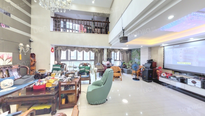 山景叠院二手房实景图