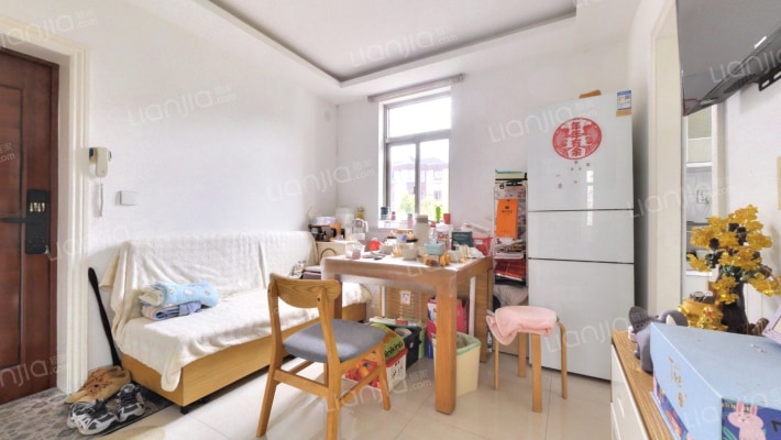 万寿新村三区二手房实景图