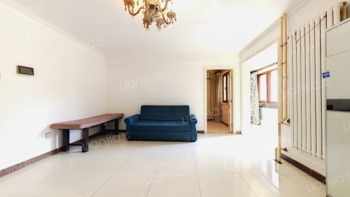 城市芳庭二手房实景图