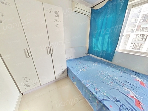 合租·万达广场银邸 1居室 东/东南卧