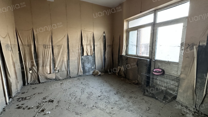 码头离高速近 联排别墅前后带小院 低总价 可议-餐厅