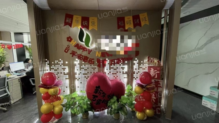 摩尔中心二手房实景图