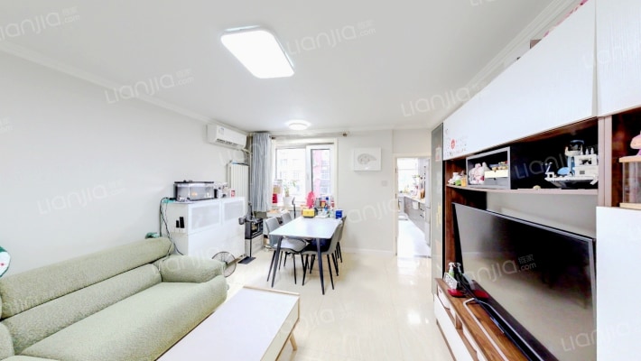 西平里二手房实景图