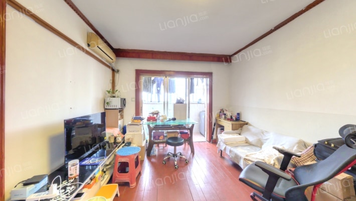 龙丽园二手房实景图