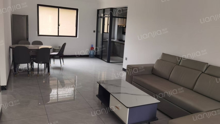 港鹏·龙湖湾二手房实景图