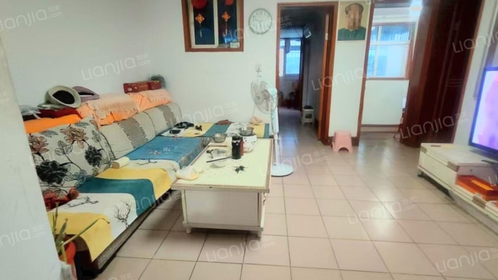 锦江花园二手房实景图