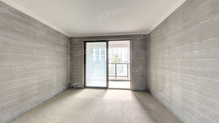 十里风荷C区二手房实景图