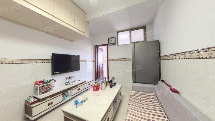 纺织路二手房实景图