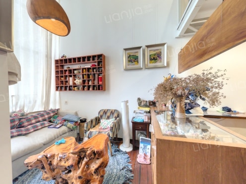 整租·完美金鹰广场 2室2厅 复式 西南