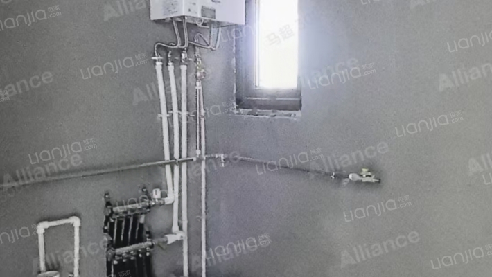 户型好，小区地理位置好，距离北京交通方便。-卫生间