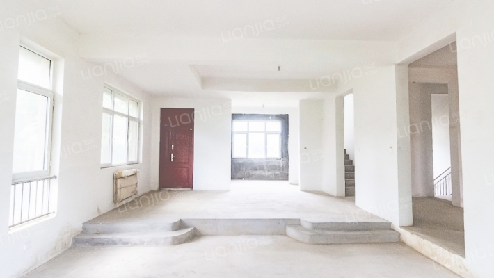 中建长清湖瑜园二手房实景图