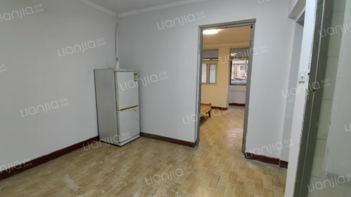 自来水公司职工住宅楼二手房实景图